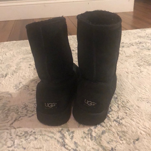 Ugg boots - Picture 3 of 3